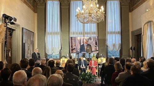 “Le loro prigioni”, un libro che racconta percorsi di speranza