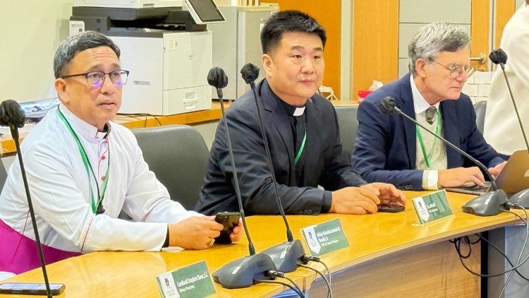 Key speakers at the Hong Kong meeting including Cardinal Chow and Dr Paolo Ruffini
