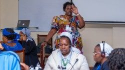 Sr Mumbi Kigutha CPPS in einem Seminar mit afrikanischen Ordensfrauen