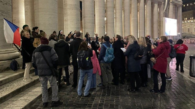 Shrom&aacute;žděn&iacute; česk&yacute;ch krajanů na N&aacute;měst&iacute; svat&eacute;ho Petra, 10. 12. 2025