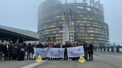 La carovana della pace delle Acli a Strasburgo