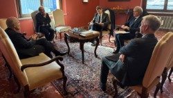 Il cardinale de Mendonça incontra i presidenti del Comitato olimpico nazionale italiano (Coni) e del Comitato italiano paralimpico (CIP)