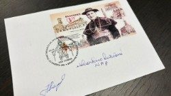 Юбилейната пощенска марка в чест на папа Ронкали