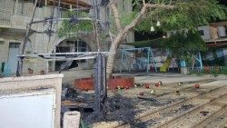 L'arbre de Noël brûlé à Jénine.