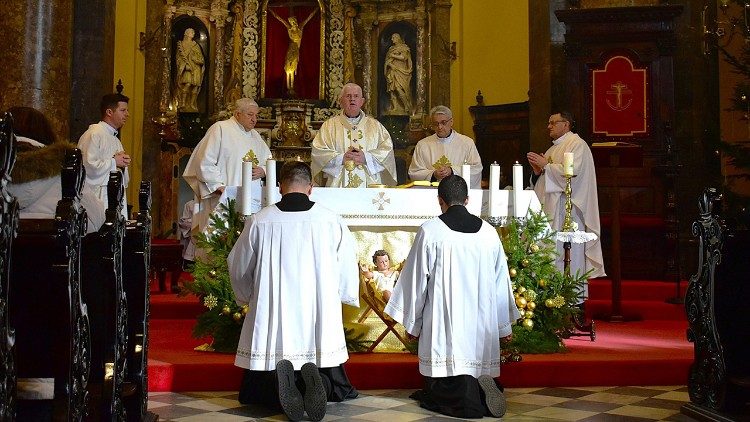 Božićna misa u katedrali sv. Vida u Rijeci (Foto: Riječka nadbiskupija)