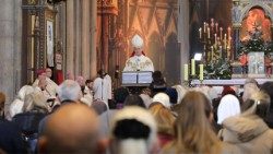 Nadbiskup Dražen Kutleša zaključuje Svetu jubilejsku godinu (TUZGN)