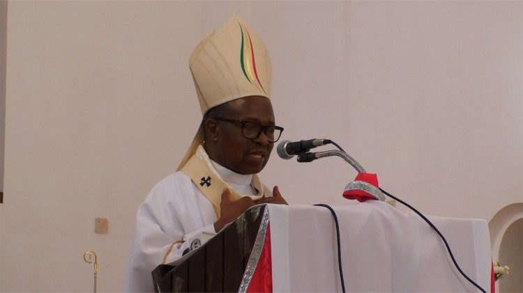 Arcebispo de Nampula, Dom Inácio Saúre, durante a Missa de encerramento do Ano Jubilar 2025