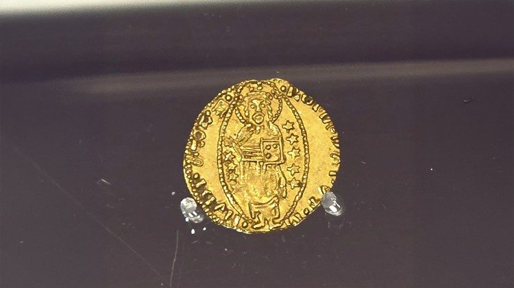 La cosiddetta “Veronica”, ducato aureo emesso dal Senato romano dopo il 1350 &copy;Biblioteca Apostolica Vaticana
