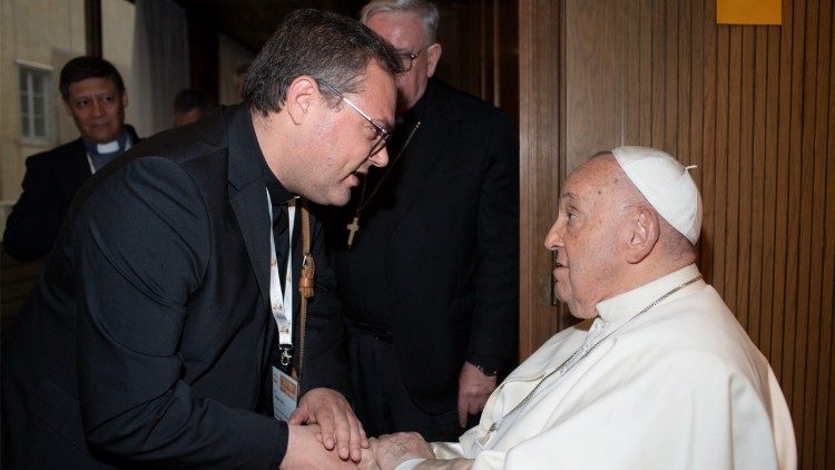 Padre Sérgio Leal com Papa Francisco