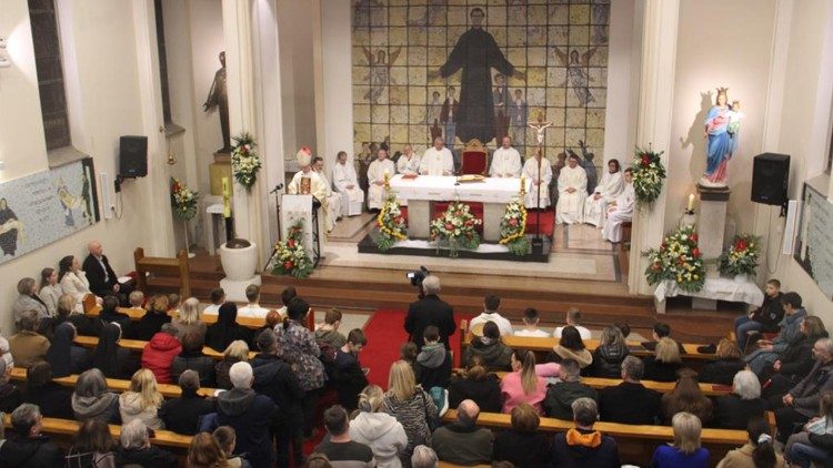 Proslava blagdana sv. Ivana Bosca u Podsusedu  (Foto: Župa sv. Ivana Bosca Zagreb-Podsused)