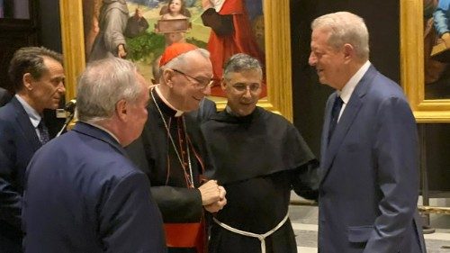 Le cardinal Parolin: écoutons les enfants dire «non» à la violence