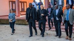 Visita do Núncio Apostólico em Moçambique, Dom Luís Miguel Muñoz Cárdaba à UCM (Beira, Mozambico)
