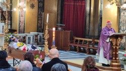 克拉耶夫斯基枢机为米兹老太主持葬礼。