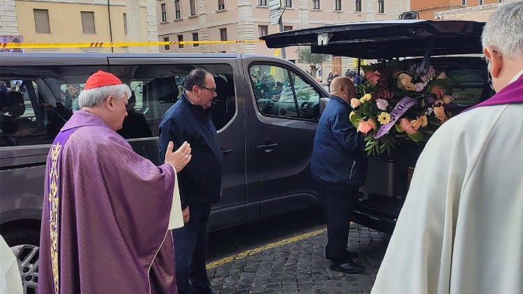 2025.02.08 card. Krajewski alla celebrazione dei funerali di Mizzi alla Traspontina.