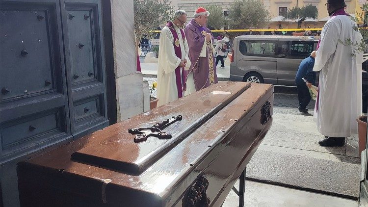 2025.02.08 card. Krajewski alla celebrazione dei funerali di Mizzi alla Traspontina.