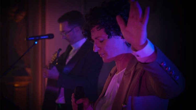 2025.02.10  Note di Christian Music. 