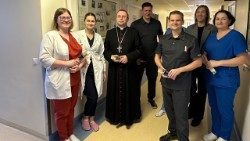 Vysk. A. Jurevičius, Klaipėdos universiteto ligoninės vadovės ir kapelionai