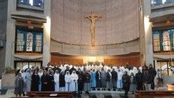 Kumbe, mkutano wa watanzania ni muda muafaka wa kushirikishana changamoto, fursa, matatizo, magumu ya maisha na matumaini. 