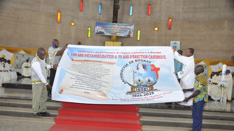 Ouverture du Centenaire de l'évangélisation de l’archidiocèse de Bouaké, en Côte d’Ivoire, dimanche 16 février 2025.