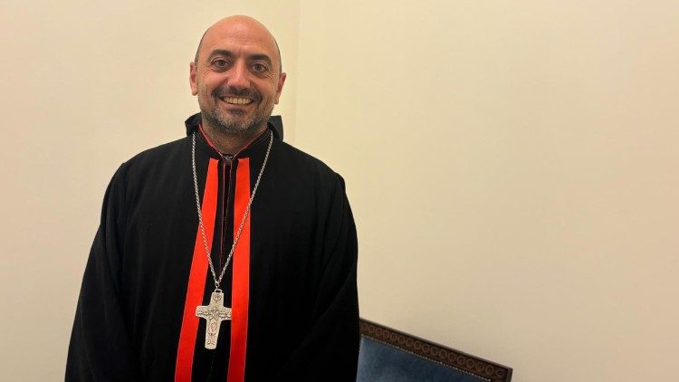 Il vescovo siro-cattolico del Patriarcato di Antiochia, monsignor Jules Boutros .  