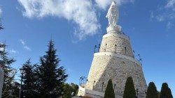 लेबनान की यात्रा में कार्डिनल माईकेल चरणी