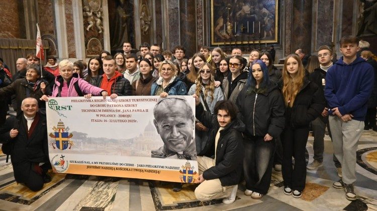 2025.02.20 Msza św. przy grobie św. Jana Pawła II (ks. Marek Weresa)