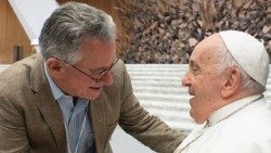 Austen Ivereigh con Papa Francisco