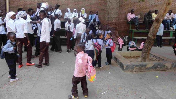 2025.02.25 A paróquia de Sakakini no Cairo 2