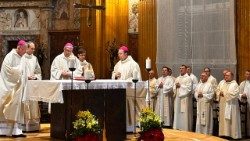 Mišios Romos Il Gesù bažnyčioje (Aistės Karpytės nuotrauka)