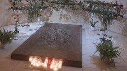 أنطونيو غاودي، "مهندس الله"، يُعلَن مكرّمًا، والأب نازارينو لانشوتي سيُعلَن طوباوِيًا