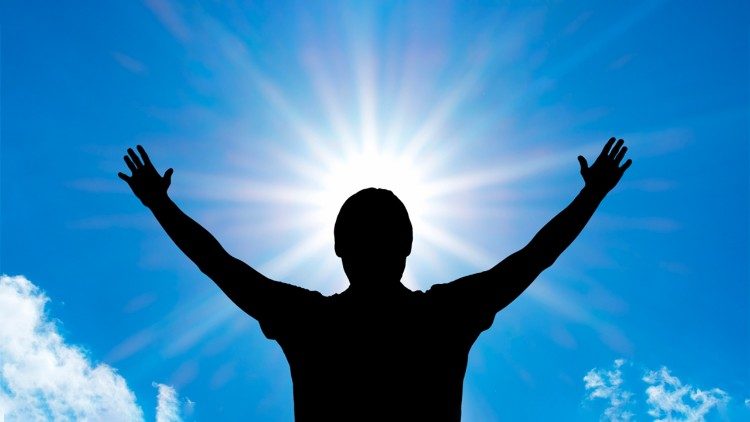 2025.01.07 persona in preghiera