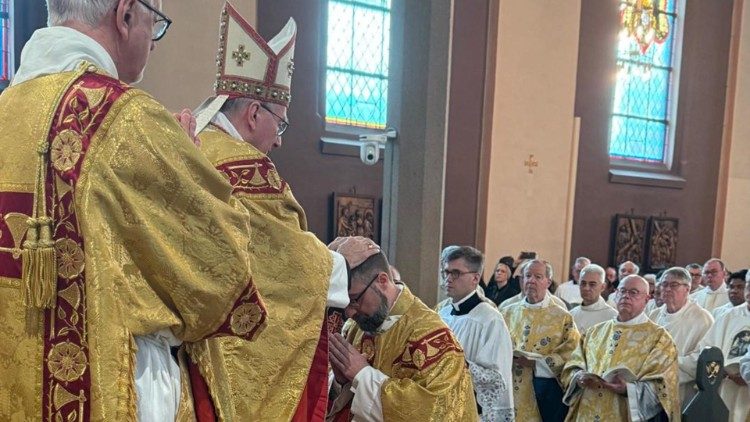 Oslo. Kardinal Parolin na misi povodom biskupskoga ređenja mons. Fredrika Hansena