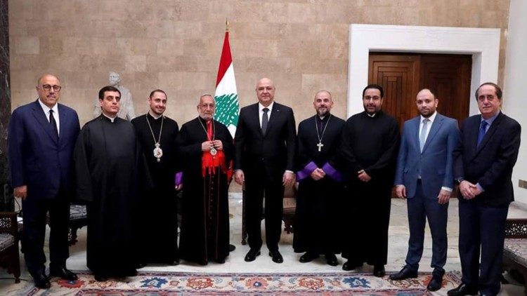 Ռաֆաէլ-Պետրոս ԻԱ. Կաթողիկոս-Պատրիարքին շնորհաւորական այցելութիւնը Լիբանանի նորընտիր նախագահին՝ Զօրաւար Ժոզէֆ Աունին
