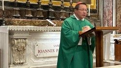 2025.01.23 Kard. Grzegorz Ryś podczas Mszy św. przy grobie św. Jana Pawła II (ks. Paweł Rytel-Andrianik)