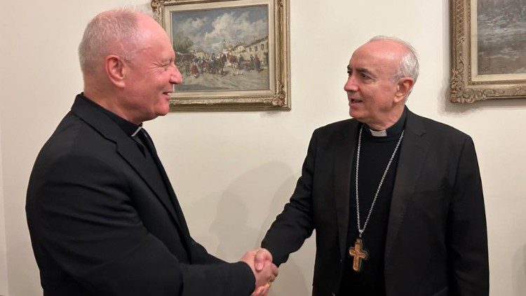 Ks. prof. Mirosław Kalinowski i bp Antonio Staglianò