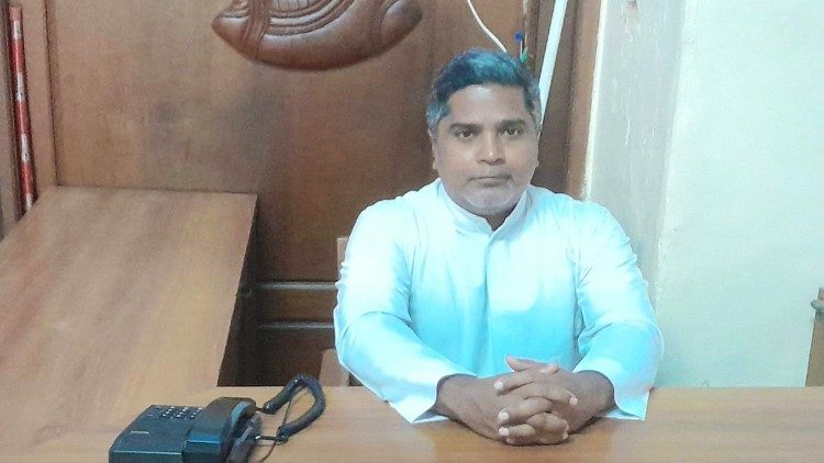 அருள்பணி வின்சென்ட் இருதயராஜ் sj