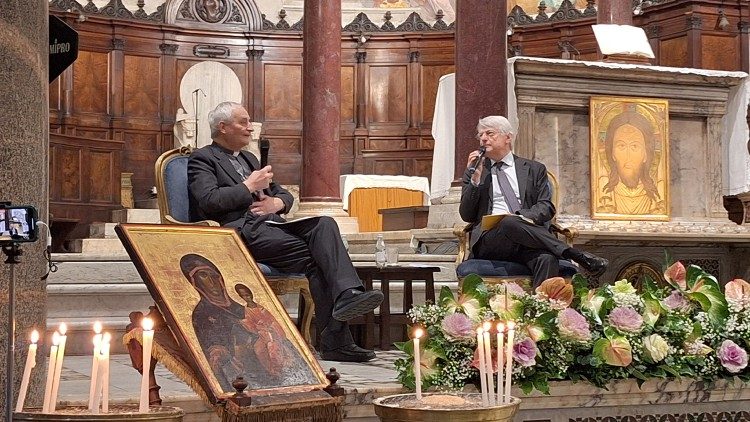 Un momento del dialogo nell'ambito del Giubileo della Comunicazione