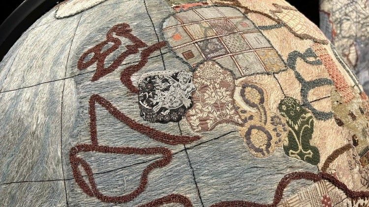 Wystawa zatytułowana „W drodze” (fr. „En Route”) 