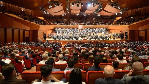 Opera Sinfonica di Kiko Arg&uuml;ello, via della bellezza per l’evangelizzazione