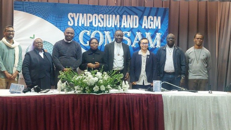 Nova Direção do COMSAM, durante o Simpósio e AGM em Joanesburgo, África do Sul