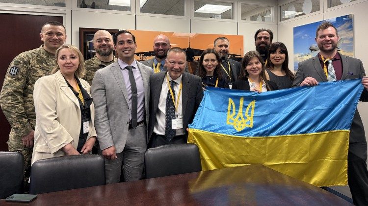 Адвокація в сенаті з представниками Кевіна Крамера, сенатора США від штату Павнічна Дакота