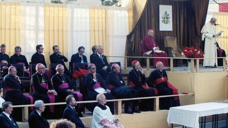 Wizyta Jana Pawła II w Zakładzie Karnym w Płocku, 7 czerwca 1991 r.