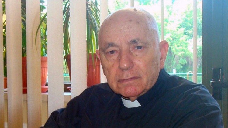 Отец Асен Генов