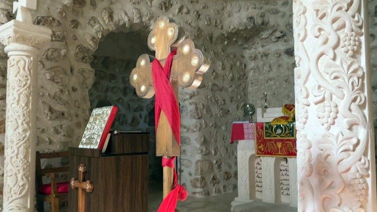  Fericiți că această prima vizită apostolică a actualului pontif este o vizită ecumenică