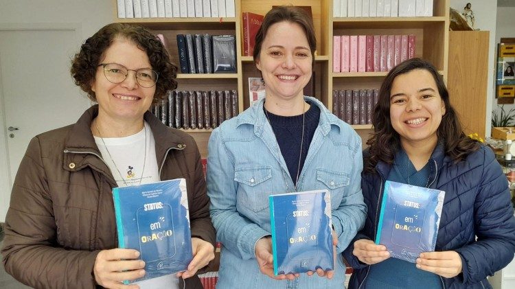 Da esquerda para a direita, as autoras: Maria Goretti de Oliveira, Viviani Moura e Liliana do Espírito Santo. Foto: Rafael Florêncio