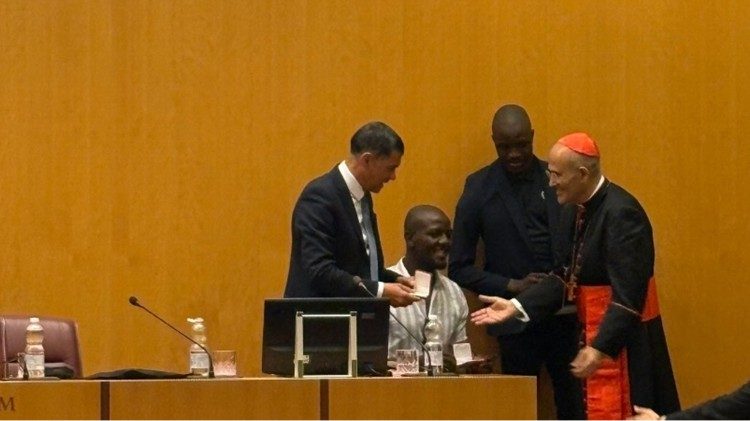 Conferencia en el Pontificio Instituto Patr&iacute;stico Augustinianum de Roma