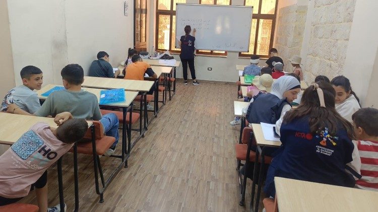 Salle de classe au centre du "Bon Samaritain" à Alep