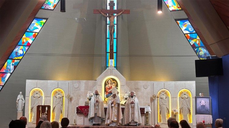 2025.06.15 Messa di ringraziamento del Patriarca di Cilicia degli Armeni, Raphaël Bedros XXI Minassian per l'annuncio della data della canonizzazione diIgnazio Choukrallah Maloyan, arcivescovo armeno cattolico di Mardin, morto durante il genocidio del 191