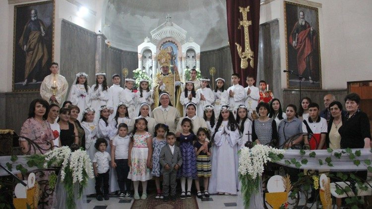 2025.06.17 Prima Comunione a Gyurmi