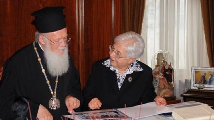 Il Patriarca Ecumenico di Costantinopoli e Primate della Chiesa Ortodossa  Bartolomeo con Maria Voce
